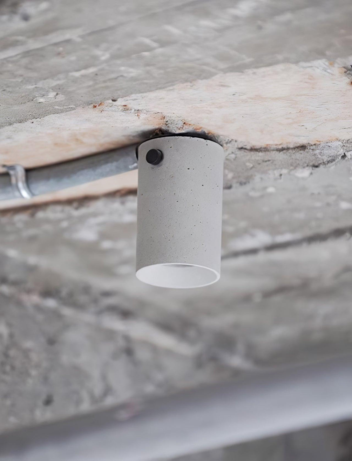 Artisan Concrete Ceiling Light with GU10 Socket, Modern Minimalist Flush Mount for Bedroom and Living Room