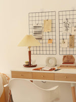 Cone_Pleated_Fabric_Table_Lamp