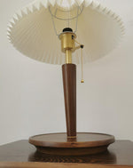 Cone_Pleated_Fabric_Table_Lamp