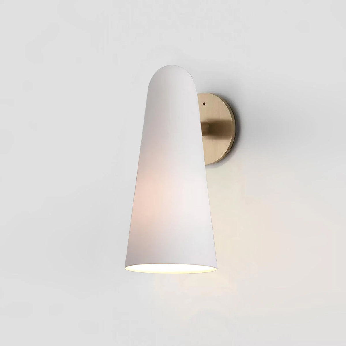 Articolo Conical Glass LED Wall Sconce for Modern Interiors