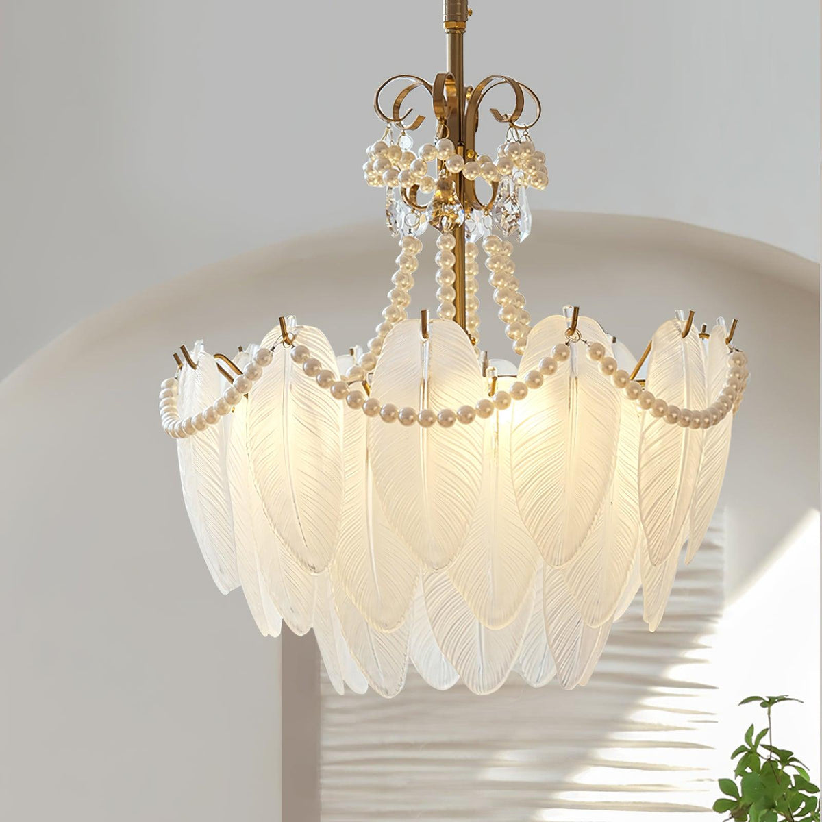 contemporary-leaves-glass-chandelier