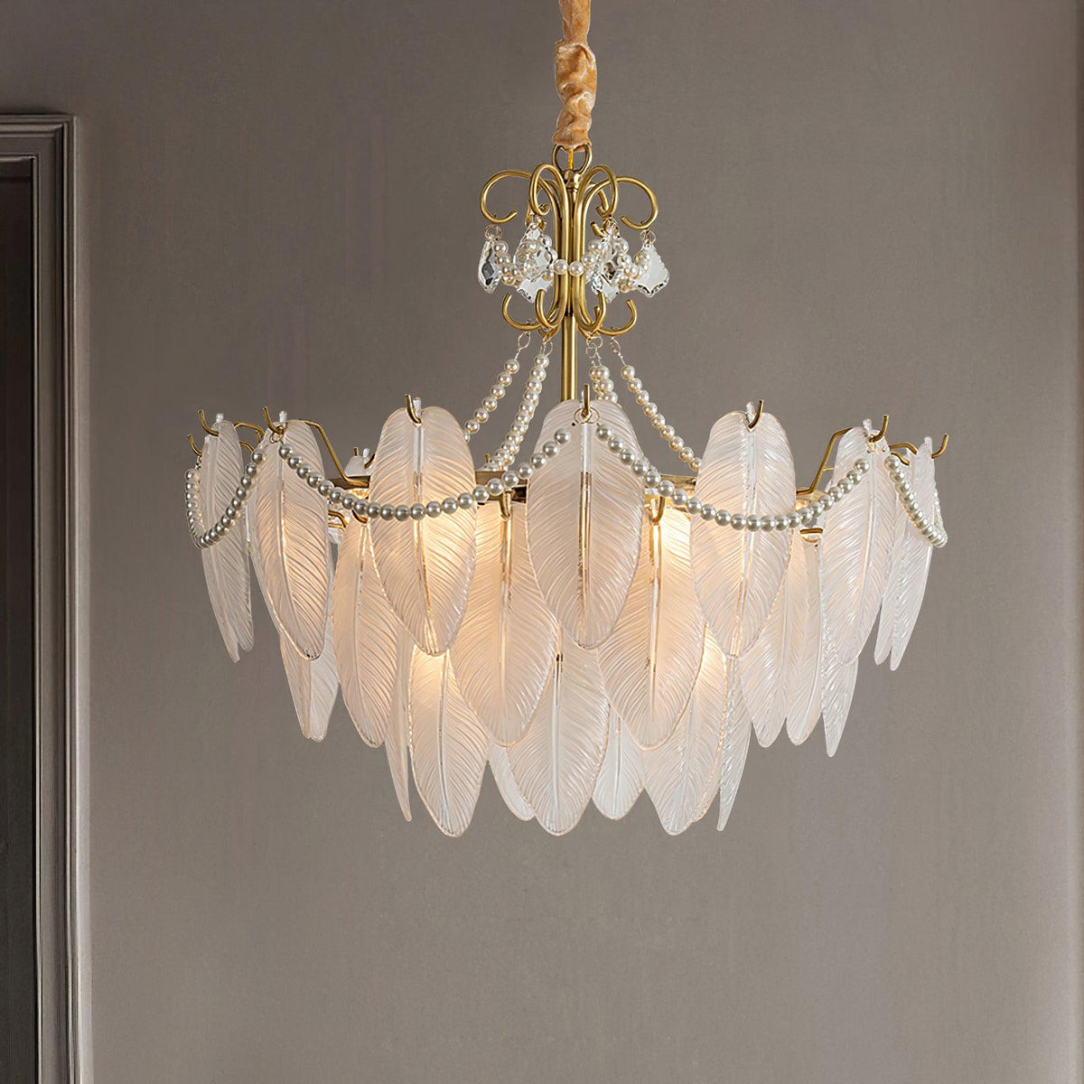 contemporary-leaves-glass-chandelier