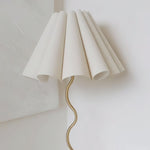 cora-floor-lamp