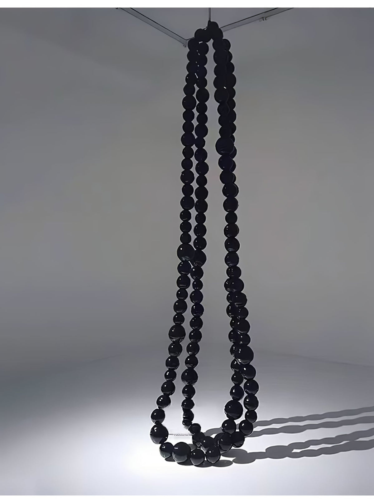Cosmic Beads Chandelier – Modern LED Pendant Light with Matte Black Spheres