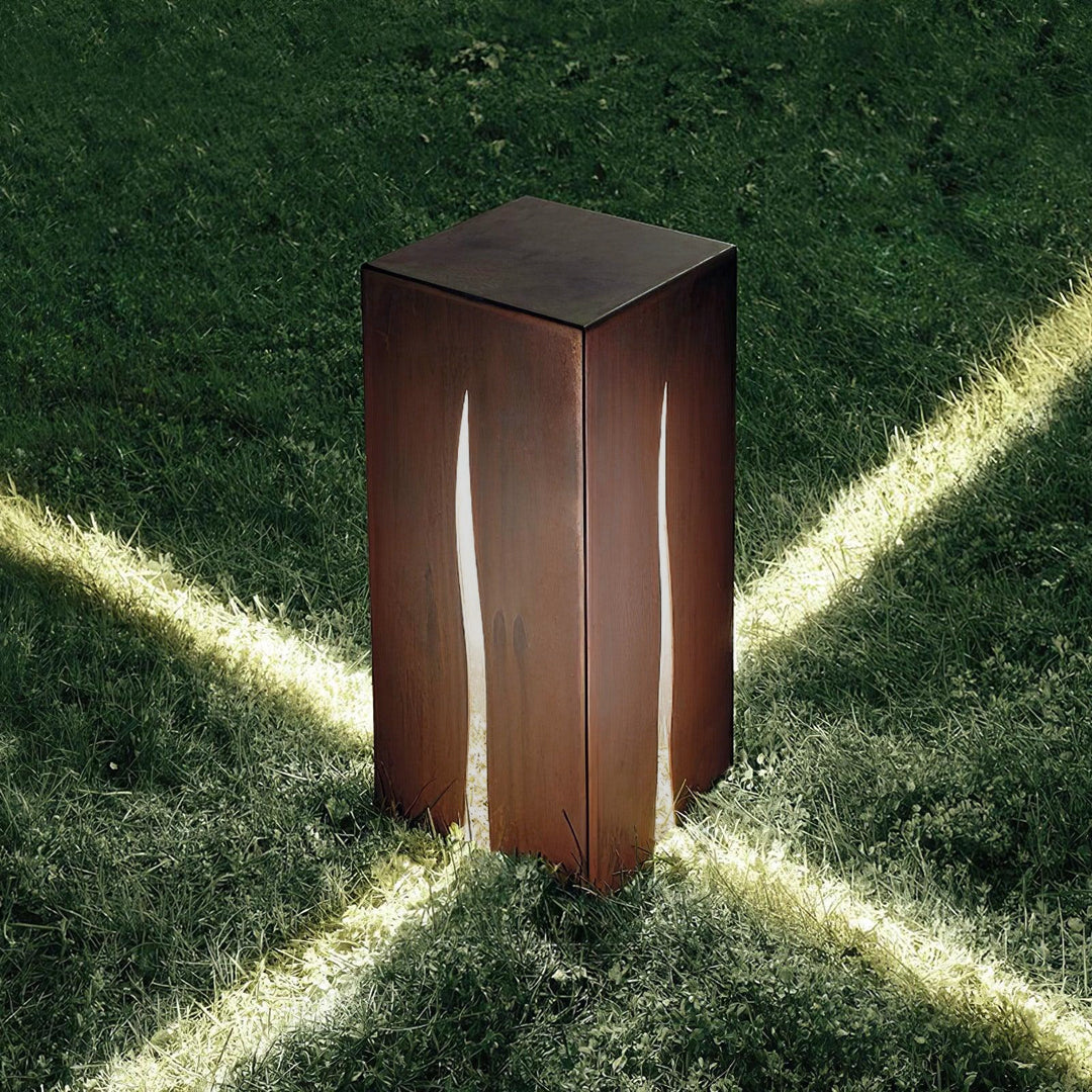 crack-cube-outdoor-light