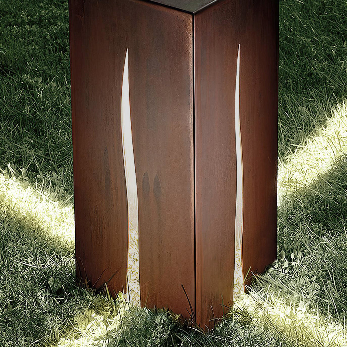 crack-cube-outdoor-light