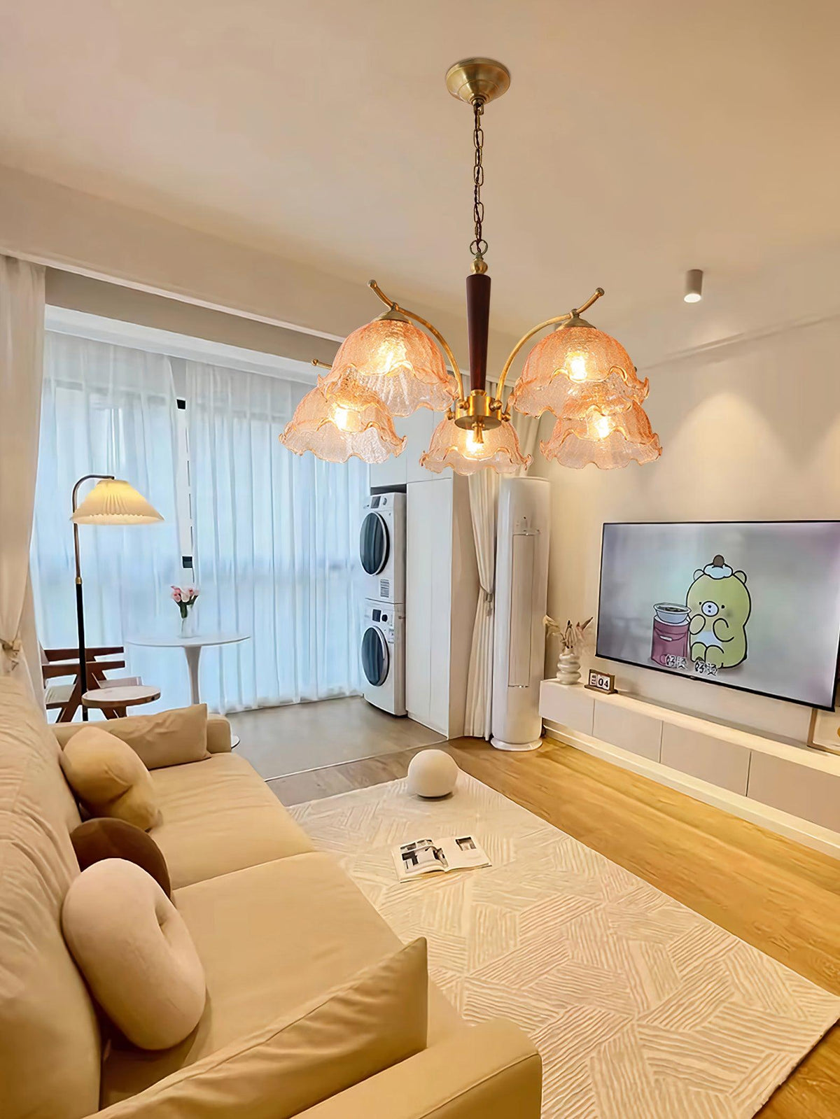 crack-flower-chandelier