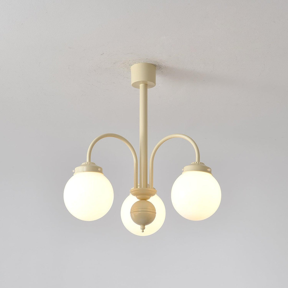 cream-planet-glass-chandelier