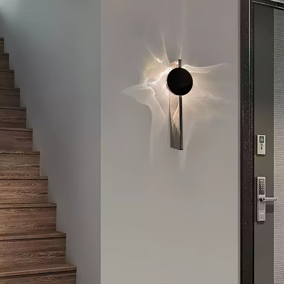 Kinetic Shadow Wall Lamp – Chrome LED Sconce with Sculptural Light Play