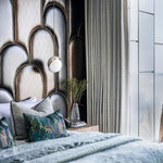 crescent-pendant-lamp