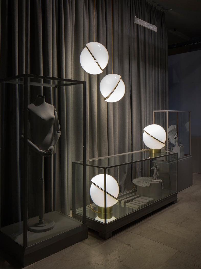 crescent-pendant-lamp