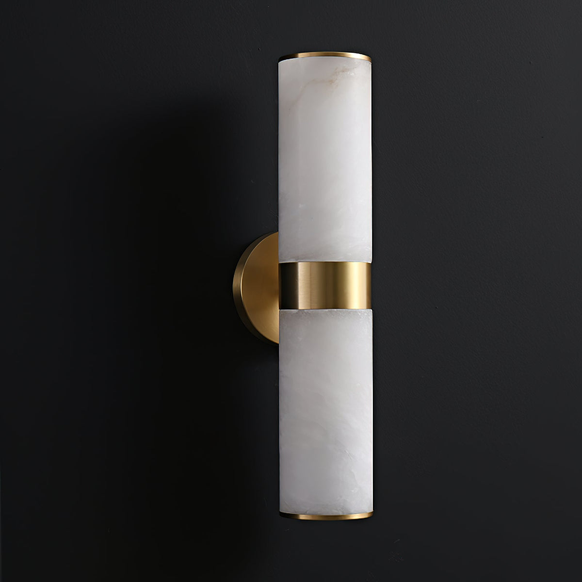 crestmoor-vanity-sconce