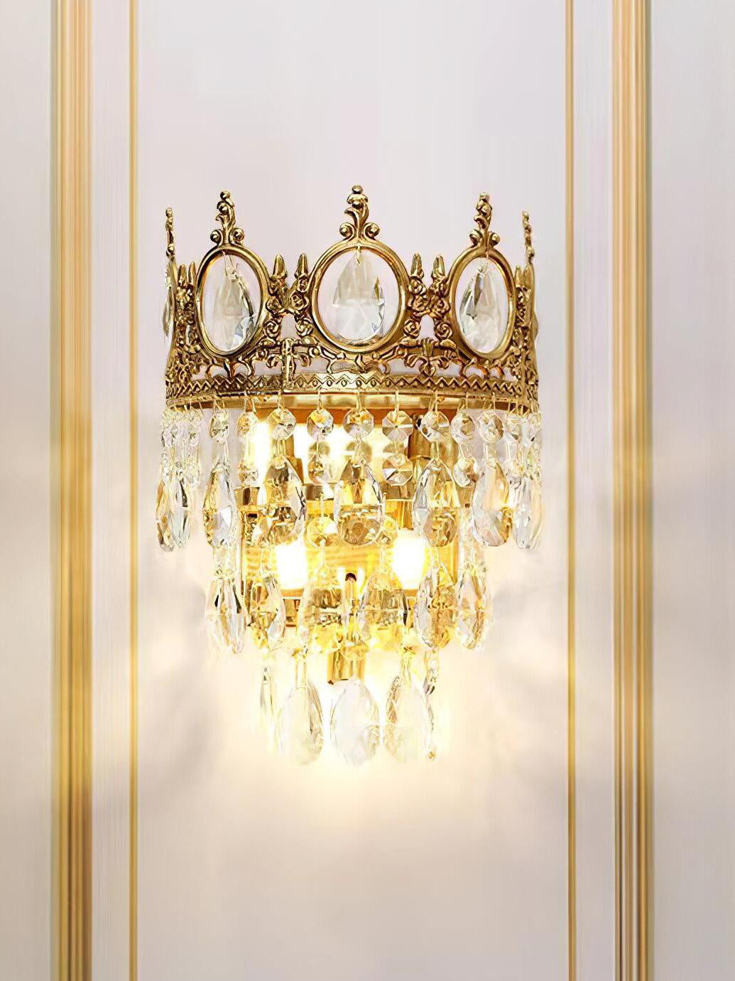 crown-crystal-wall-lamp