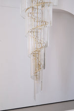 Crystal Spiral Chandelier – Modern Gold Crystal Statement Light for Grand Interiors