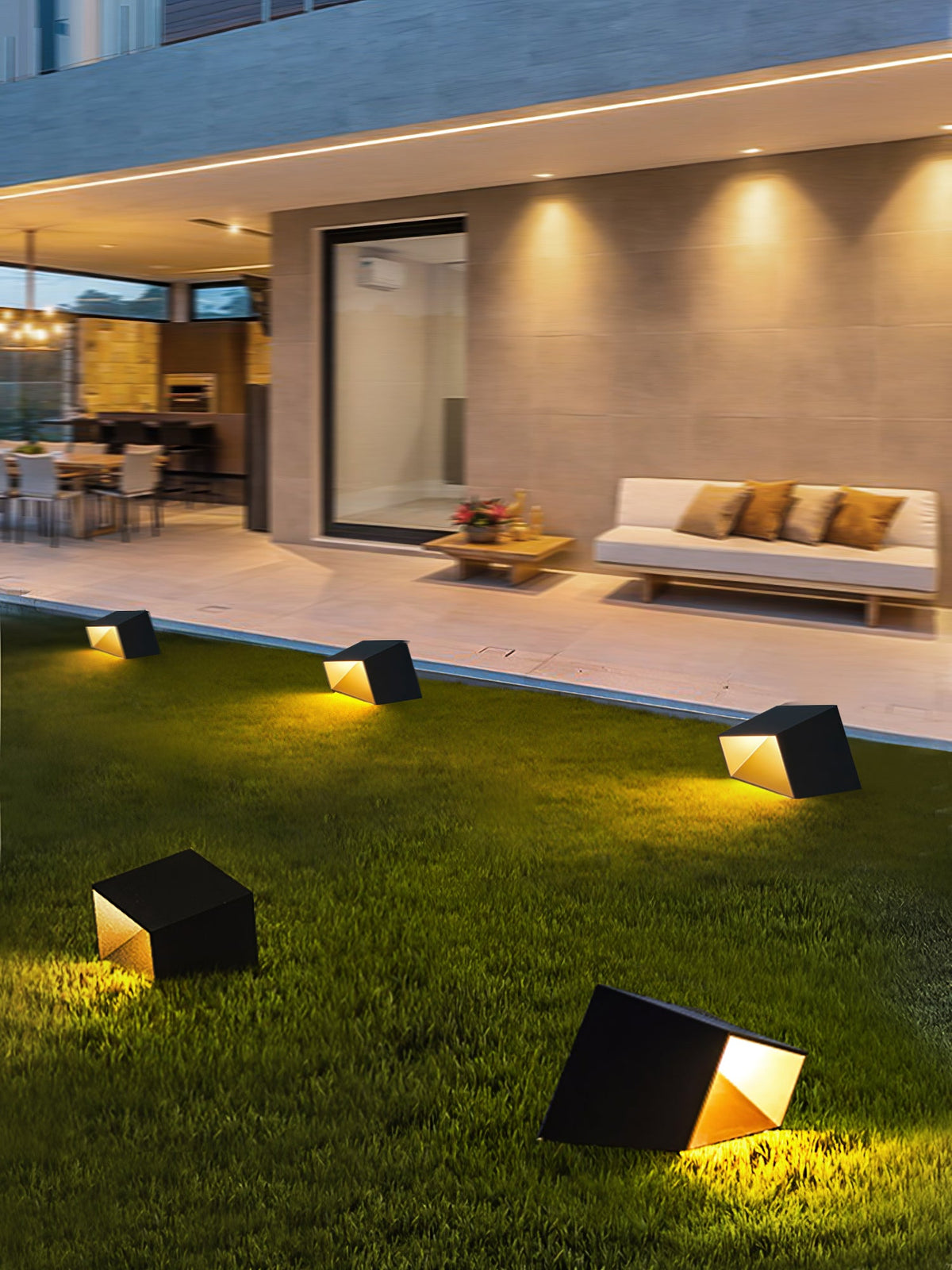 Cube Garden Outdoor Light – Modern LED Landscape Luminaire