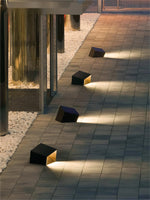 Cube Garden Outdoor Light – Modern LED Landscape Luminaire