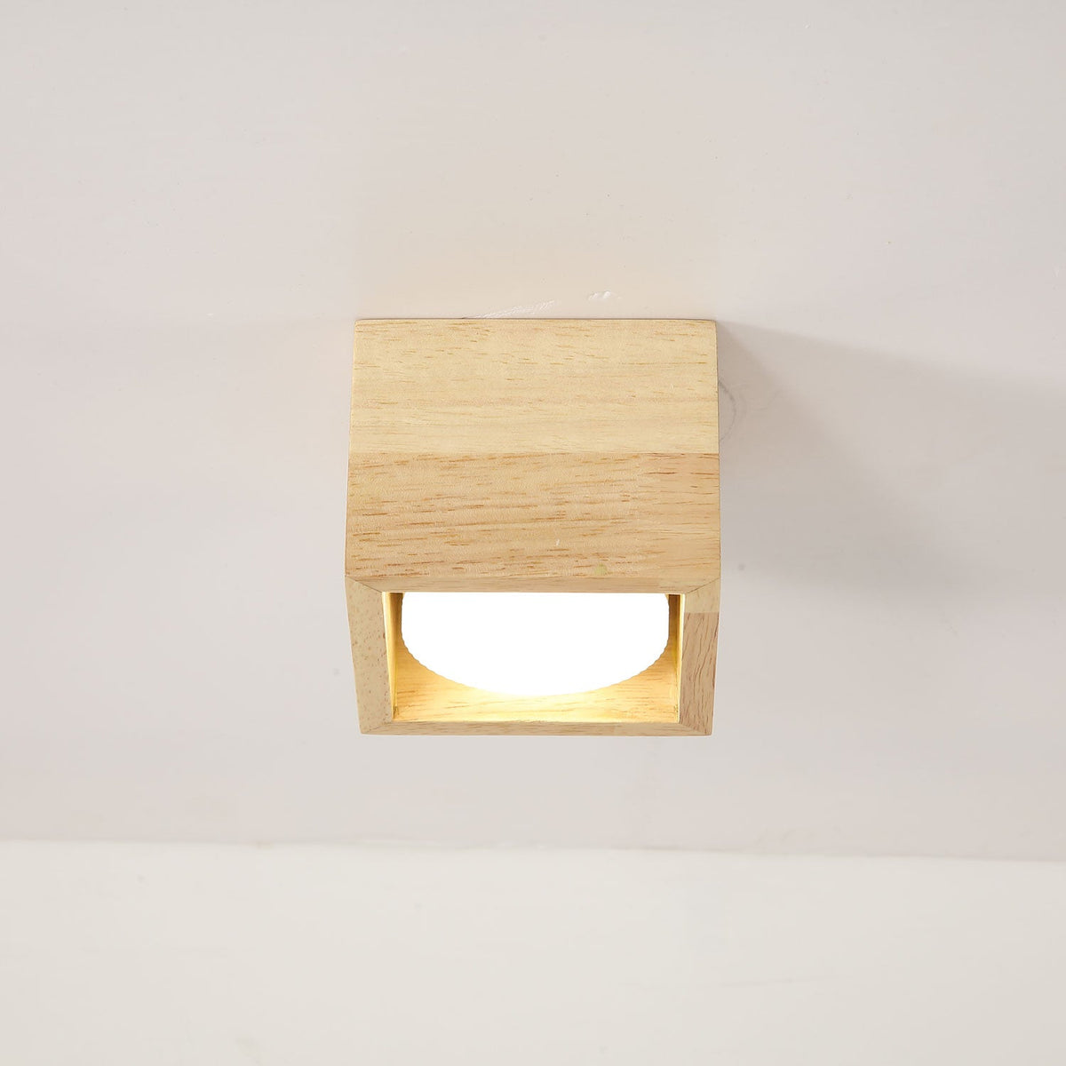 Cobra Wood Ceiling Light – Minimalist Flush Mount in Natural Wood
