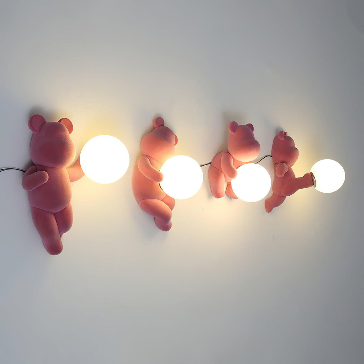 cuddle-bear-wall-lamp