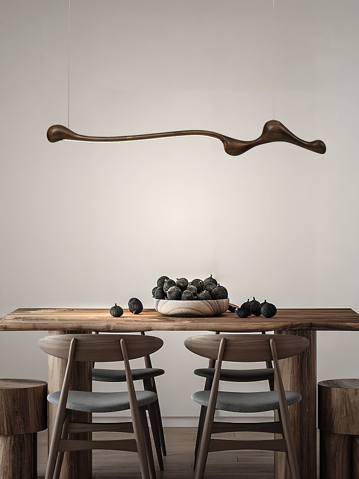 Curva Sculptural Wood LED Pendant Light – Modern Organic Design