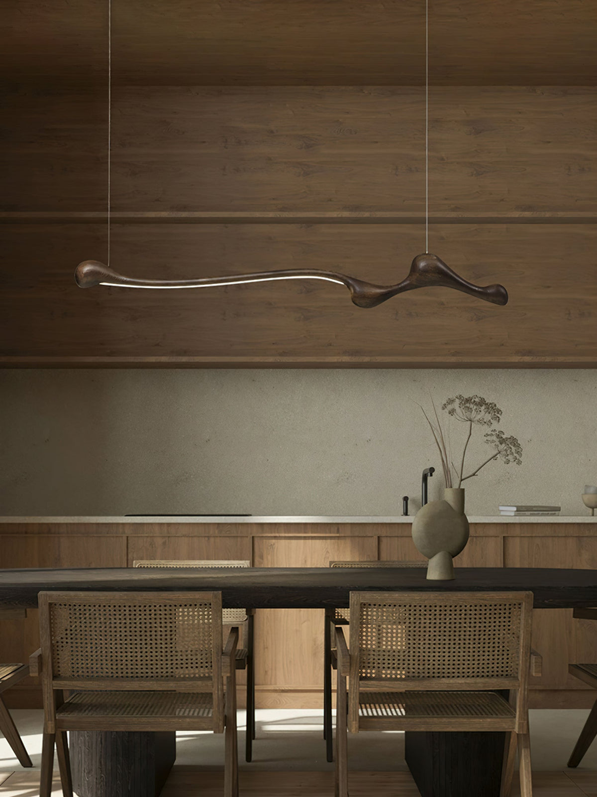 Curva Sculptural Wood LED Pendant Light – Modern Organic Design