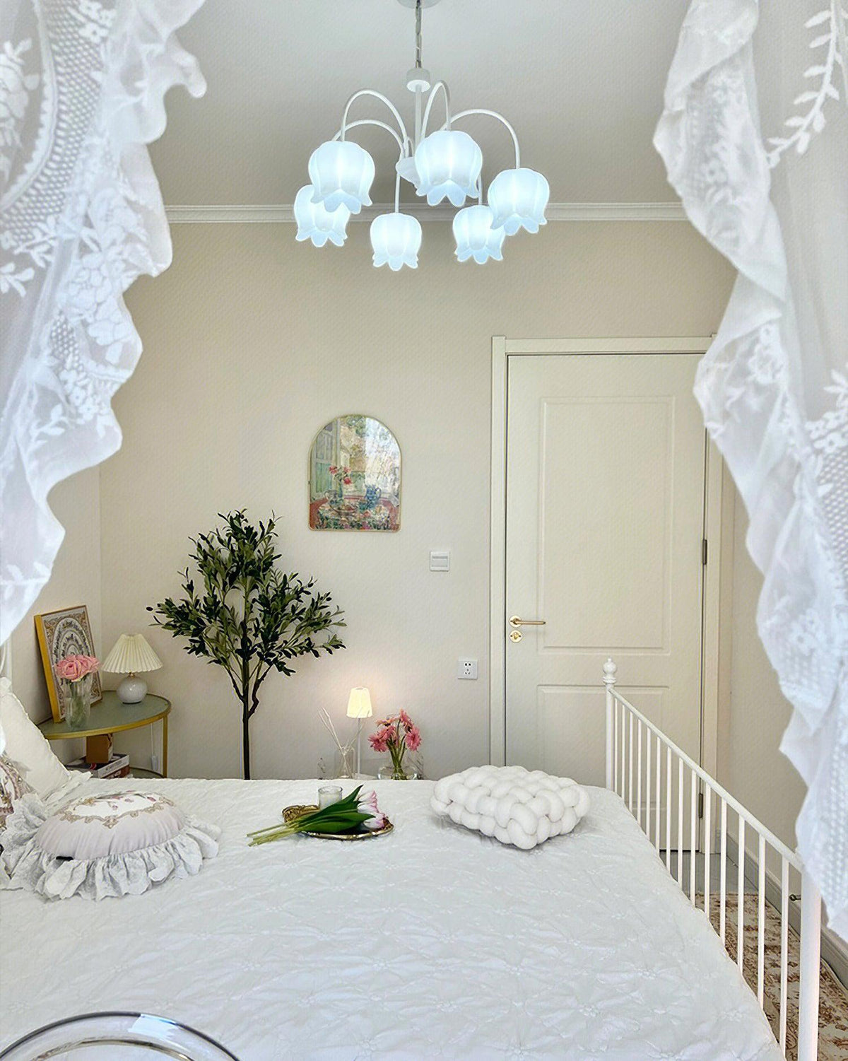 curved-arm-bell-chandelier