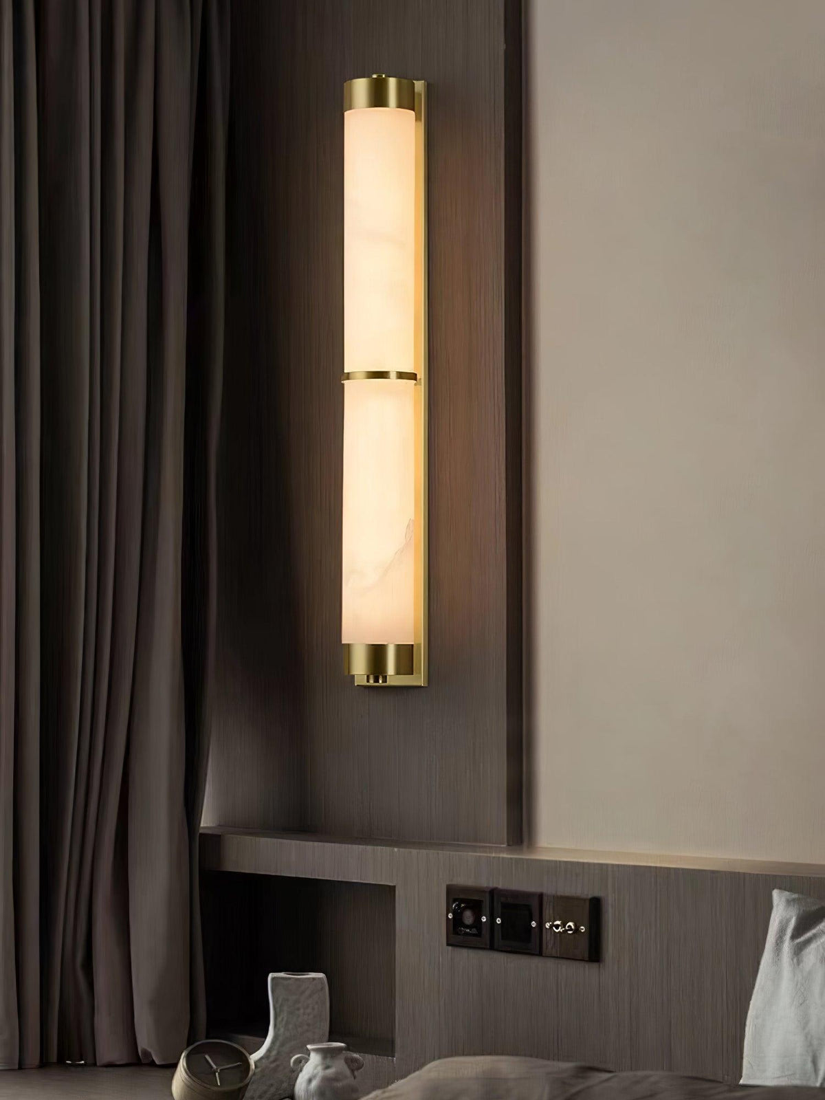 Cylindra Alabaster Brass Wall Sconce – Modern LED Wall Light