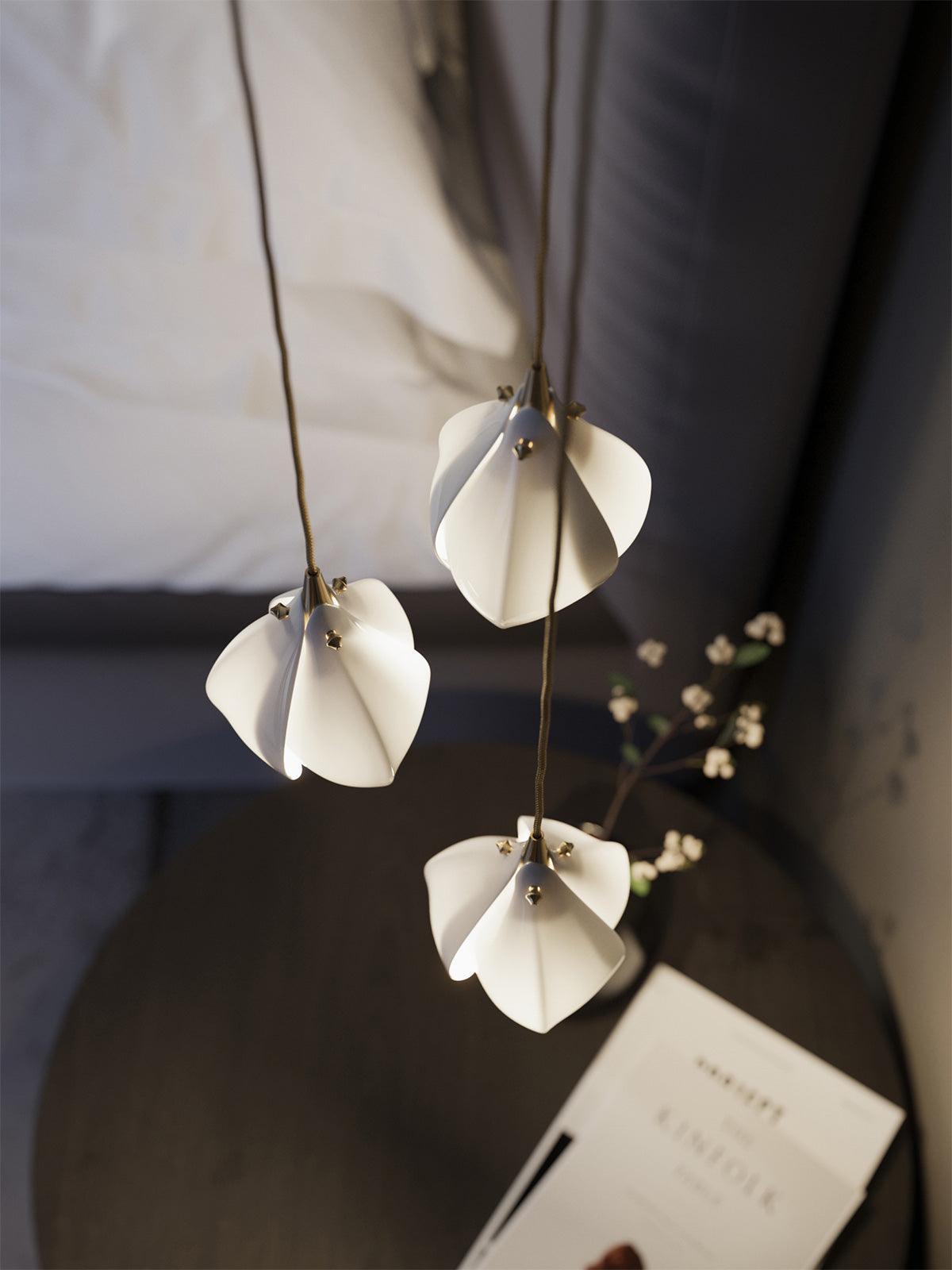diy-ceramic-flower-chandelier