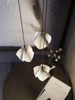 diy-ceramic-flower-chandelier