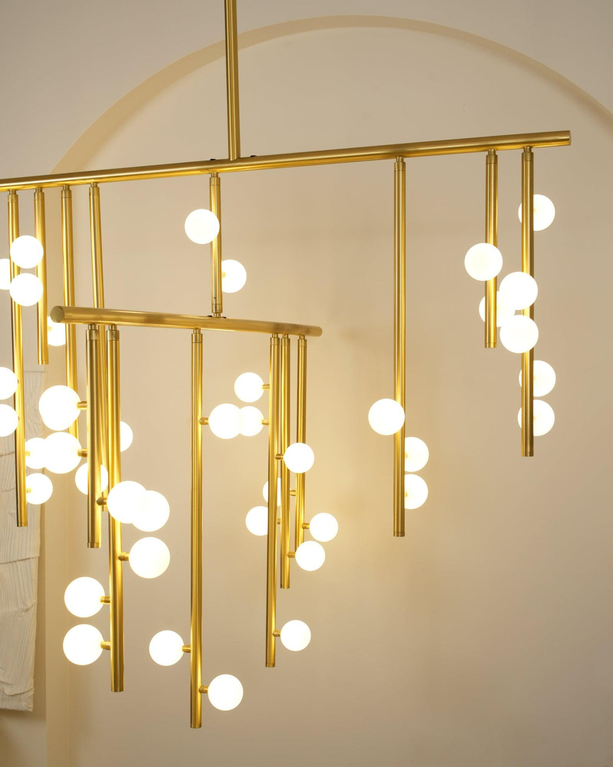 diy-luminous-cascade-chandelier
