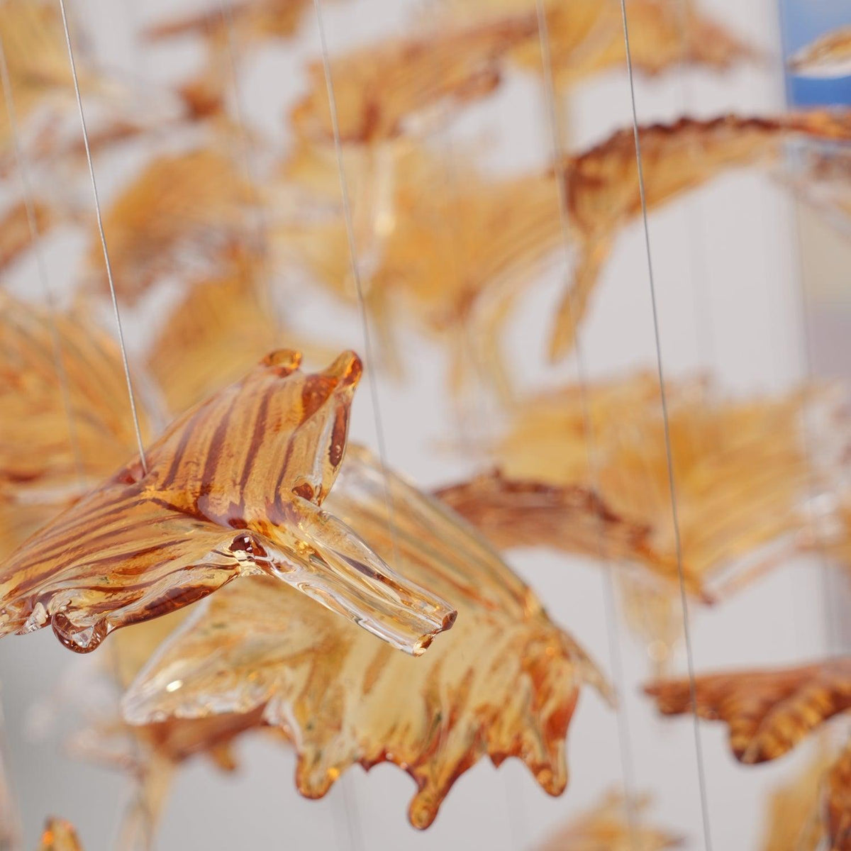 diy-maple-leaf-chandelier