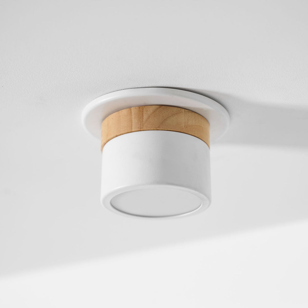 Alva Wooden Surface Downlight – Scandinavian Minimalist Ceiling Lamp