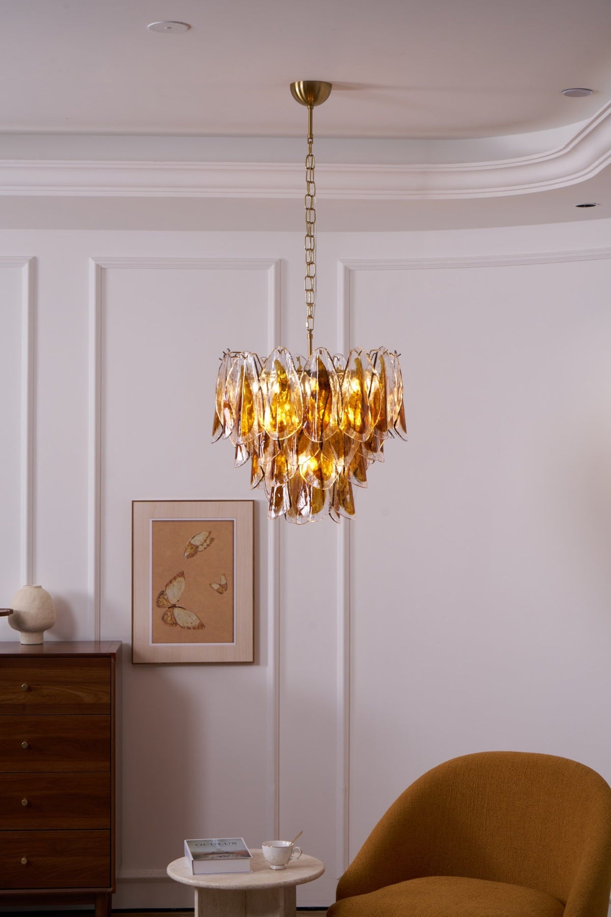 Solviva Glass Chandelier – Modern Amber Leaf Pendant Light