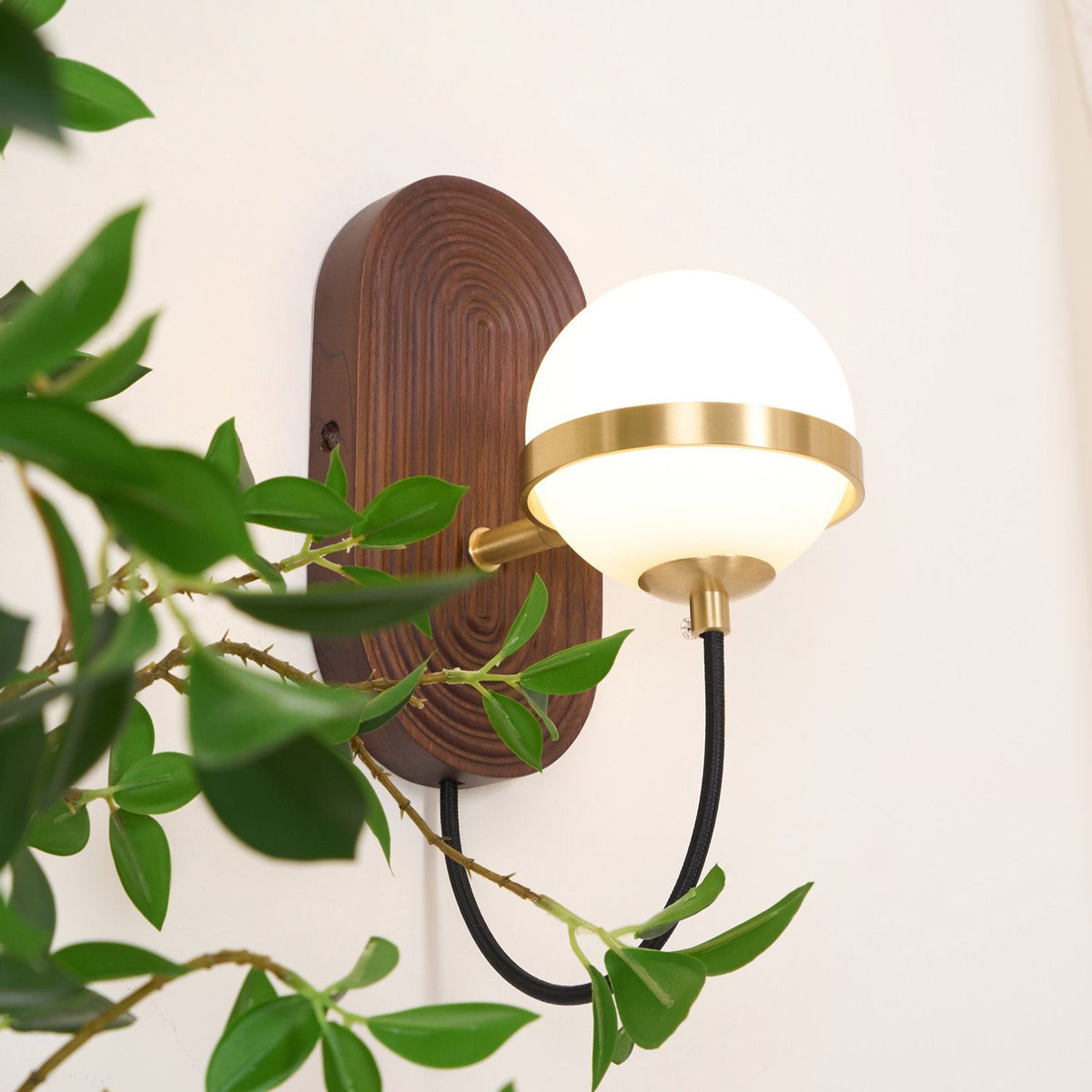 Fleming Wall Lamp