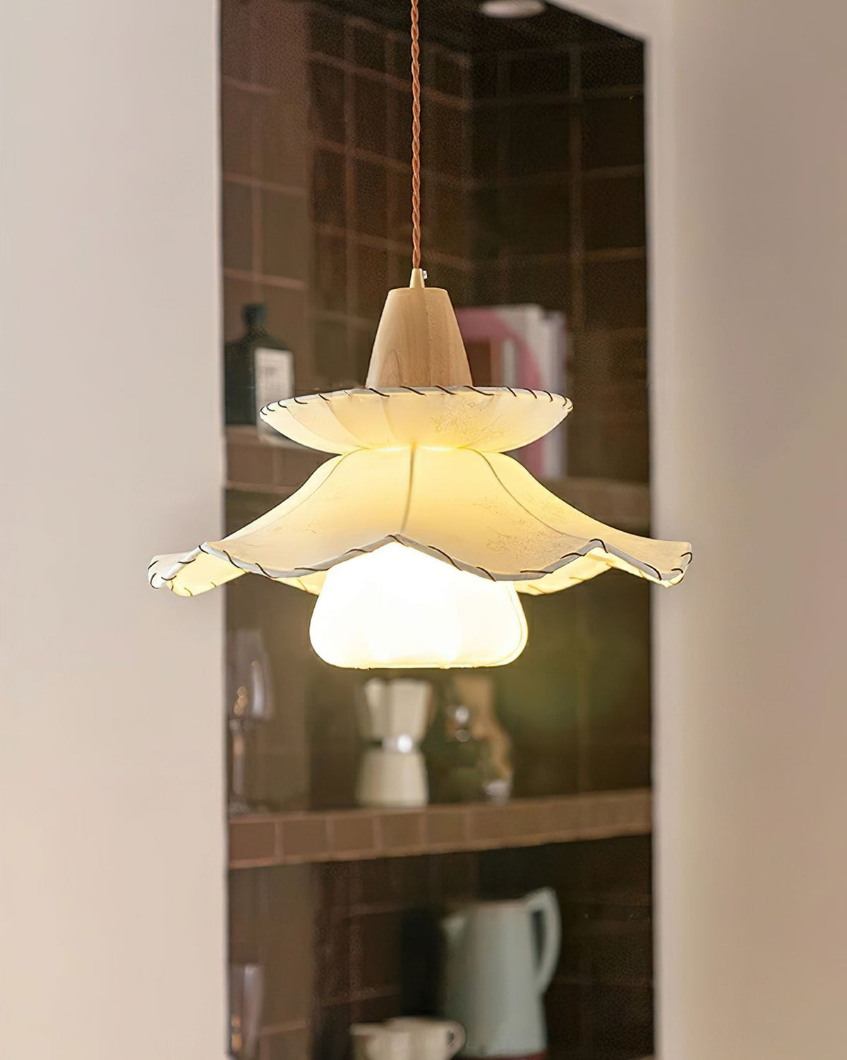 daisy-charm-pendant-light