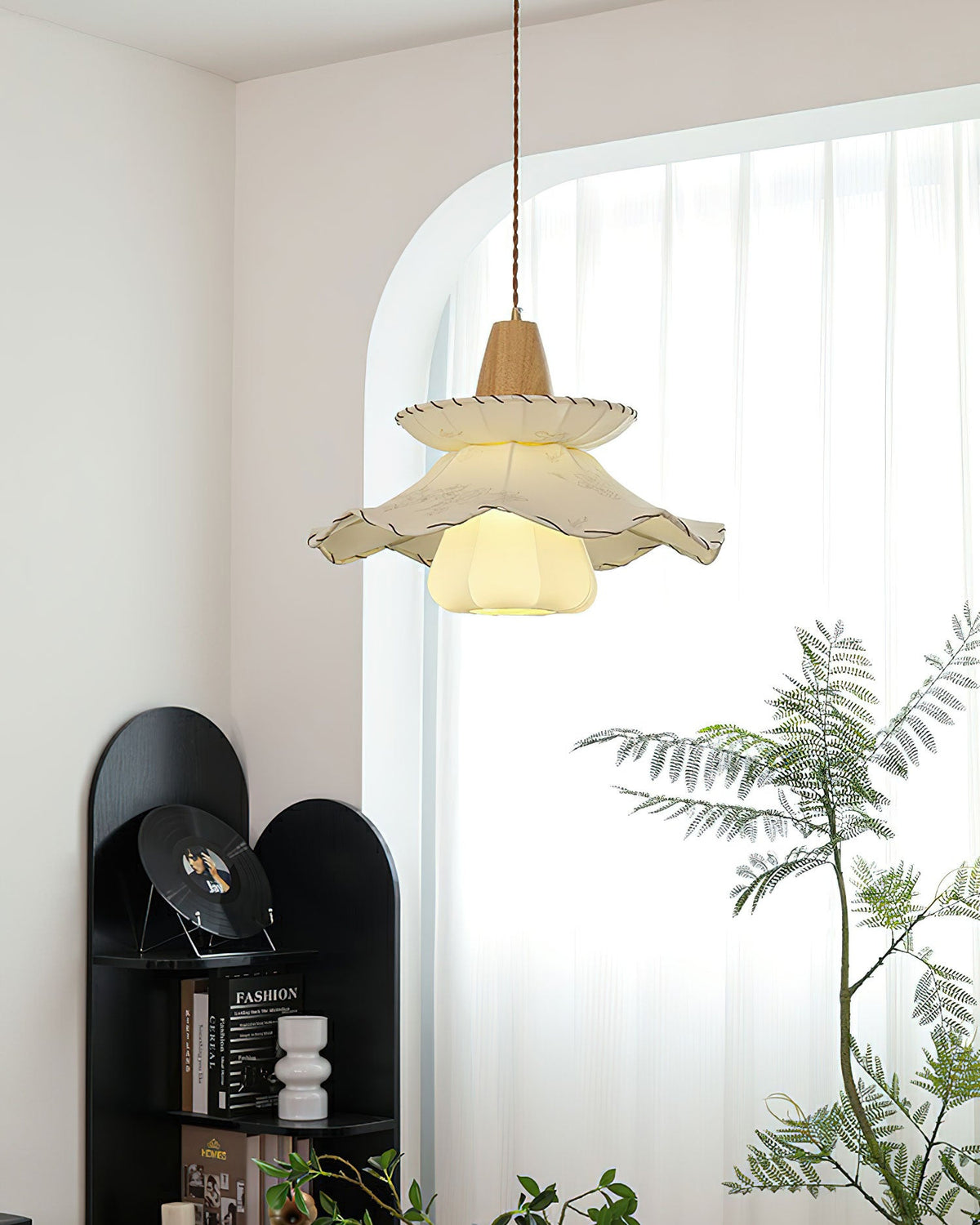 daisy-charm-pendant-light