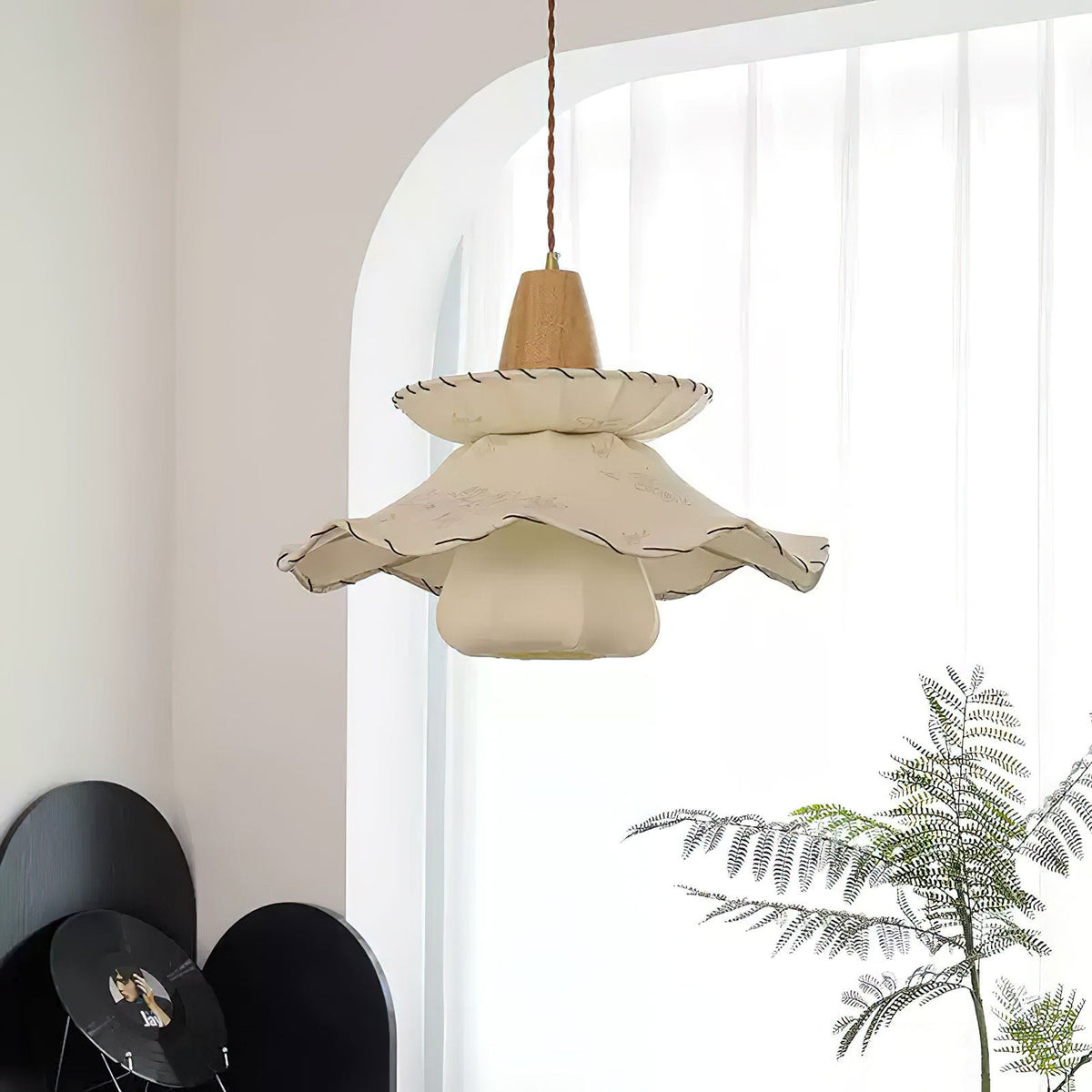 daisy-charm-pendant-light