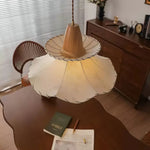 daisy-charm-pendant-light