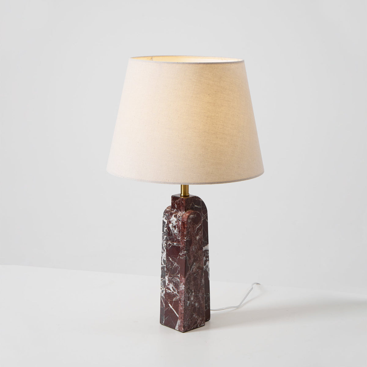 Virello Marble Table Lamp – Sculptural Modern Lighting with Brass Accents