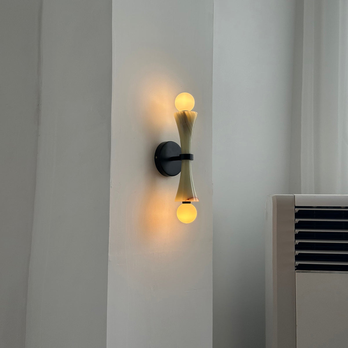 dax-wall-lamp