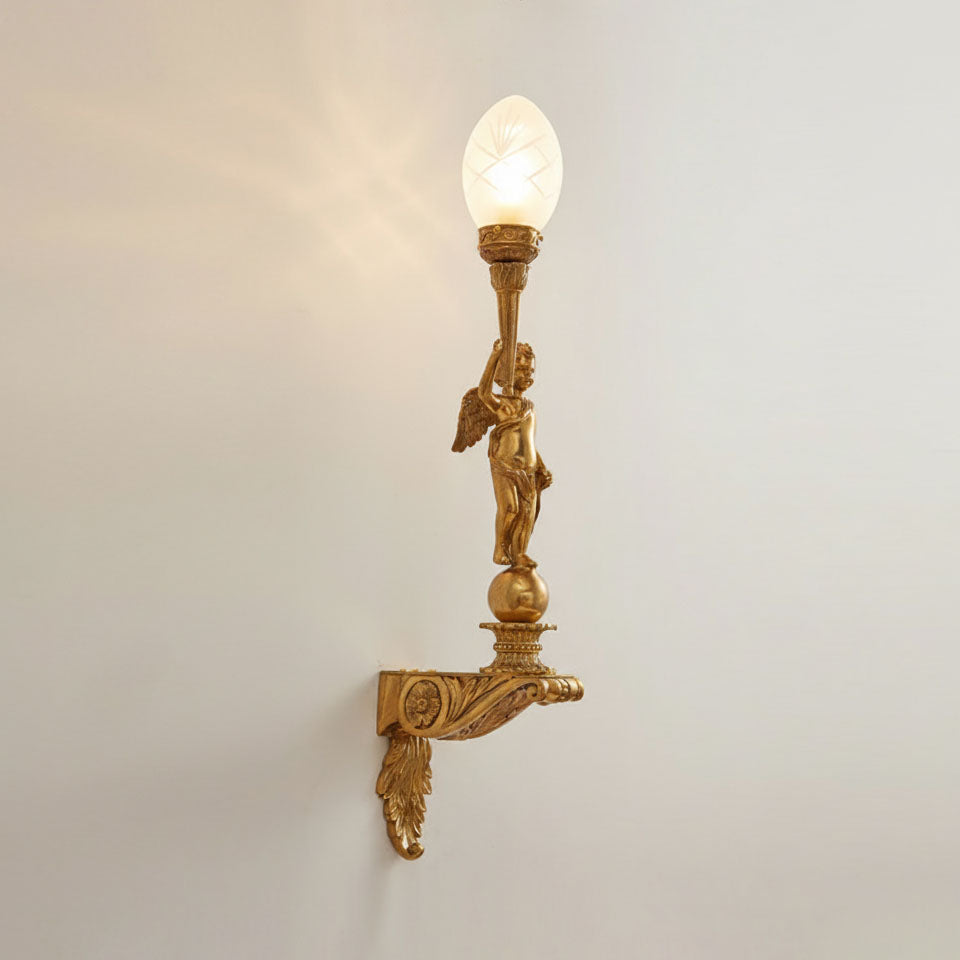 deliane-brass-wall-lamp