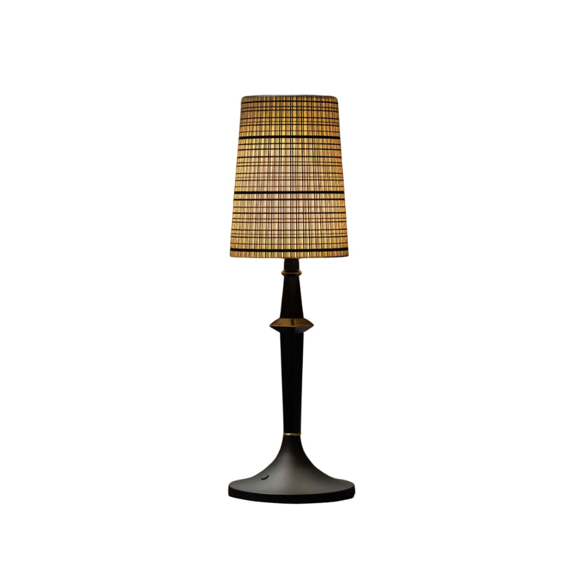 devon-black-table-lamp