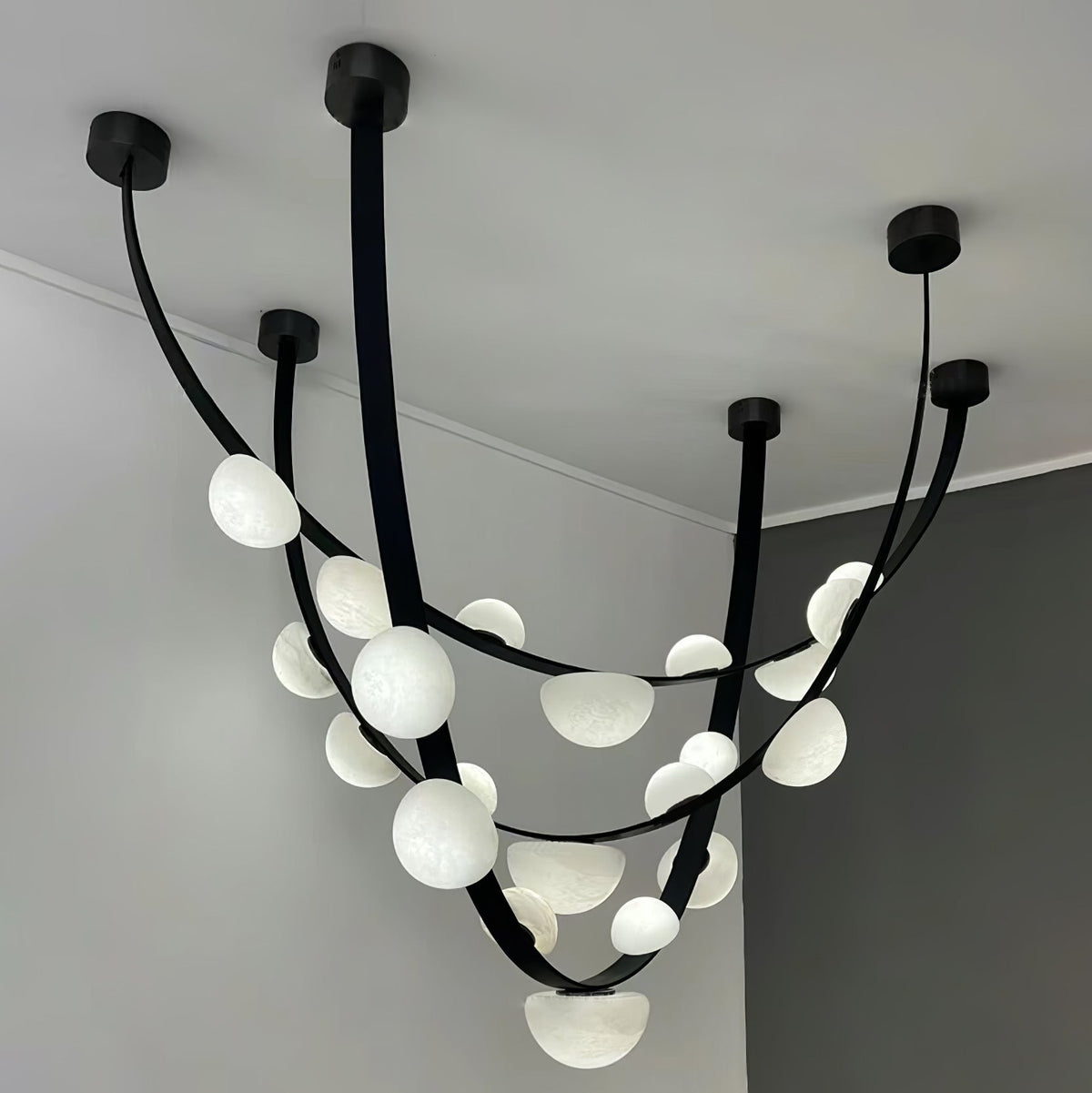 Dew Drops Alabaster Chandelier – Modern LED Pendant Light for Dining Room and Living Room