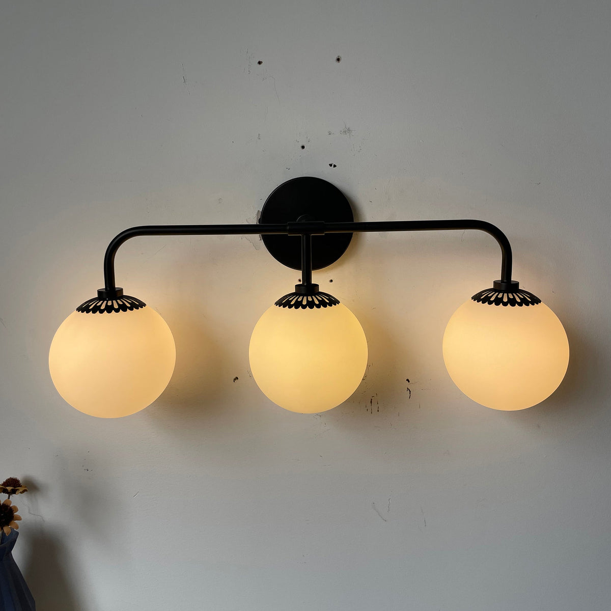 dewdrop-globe-sconce