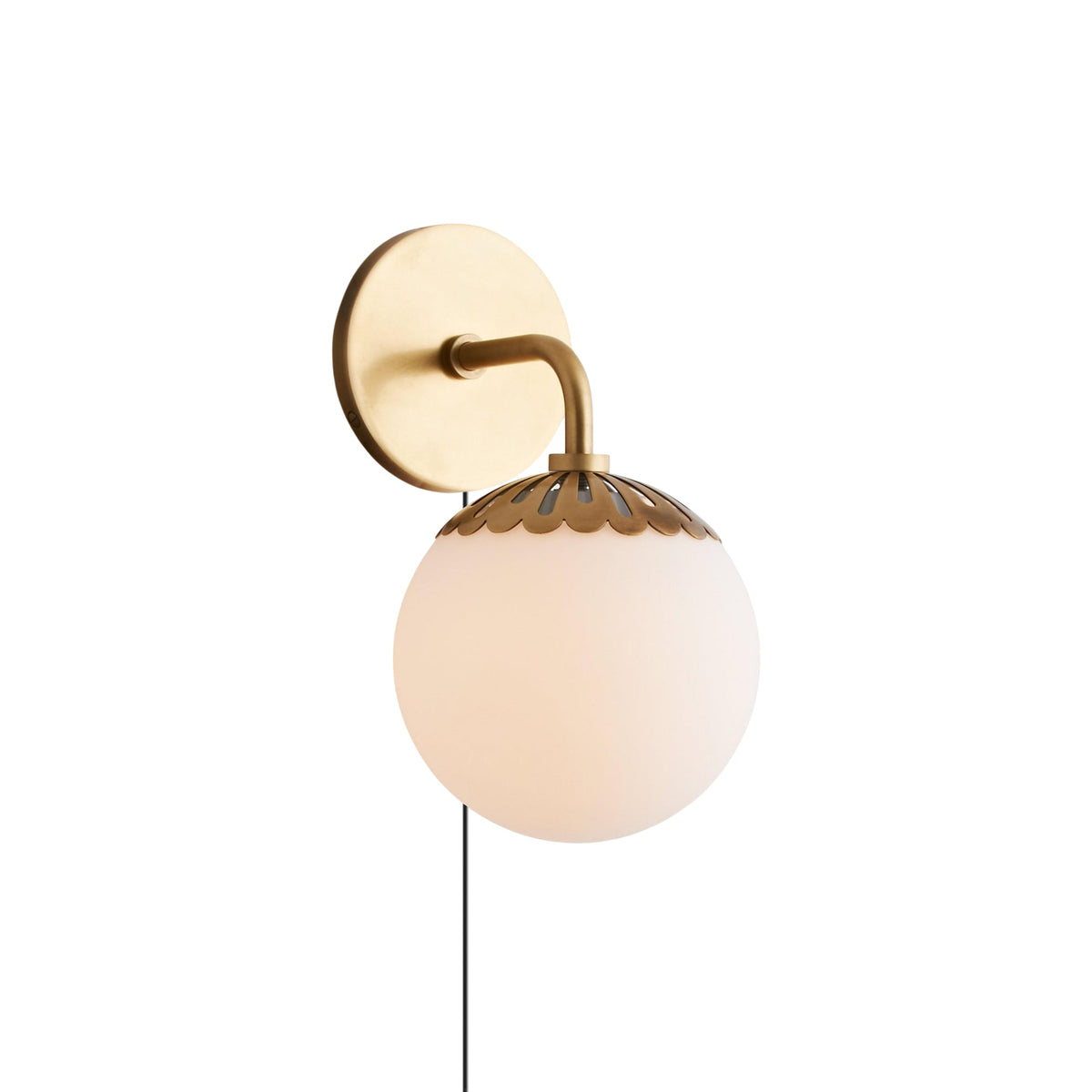 dewdrop-globe-plug-in-sconce