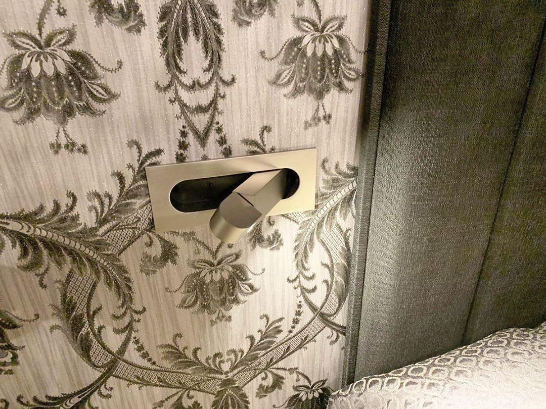 Modern Led Bedside Reading Light