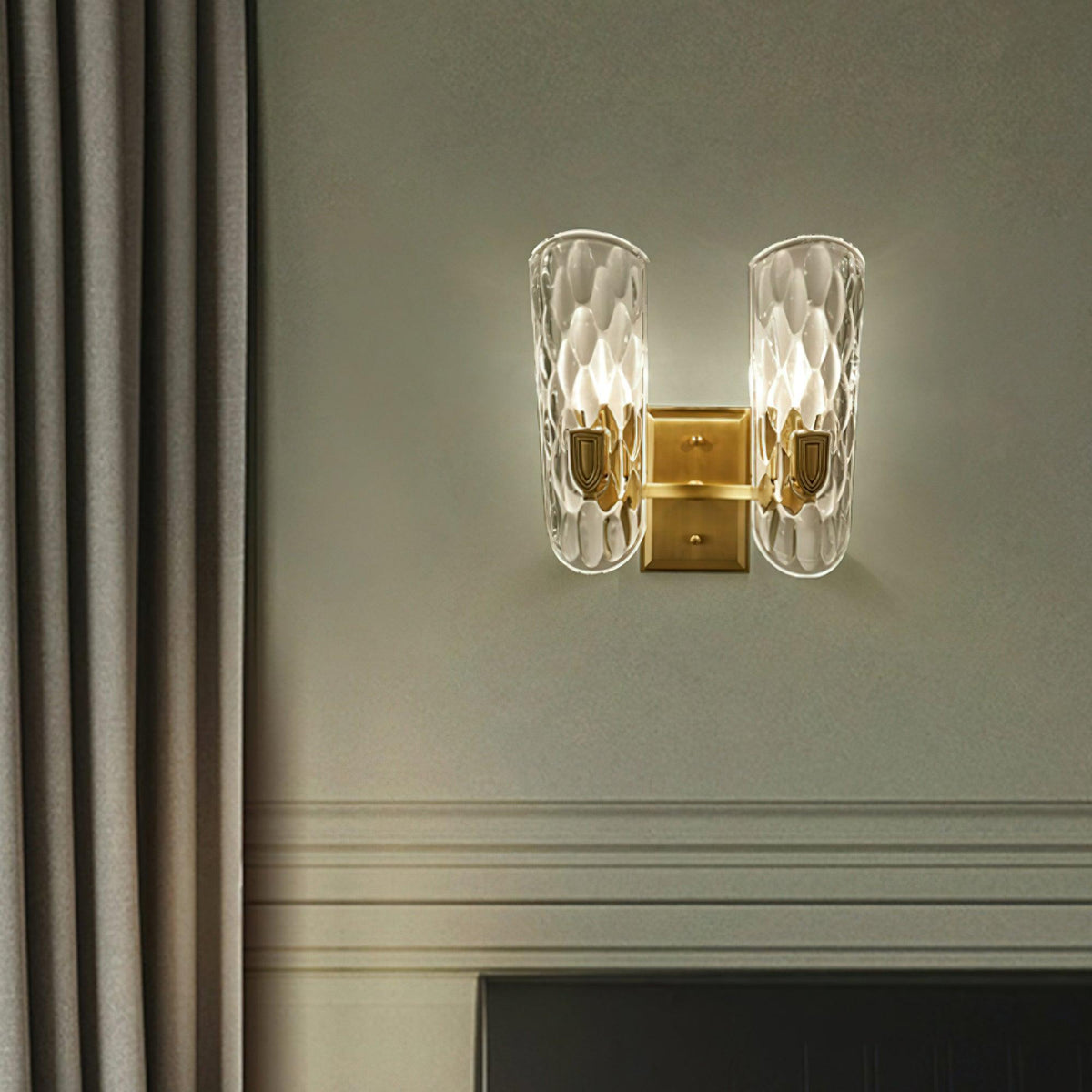 dismo-wall-lamp