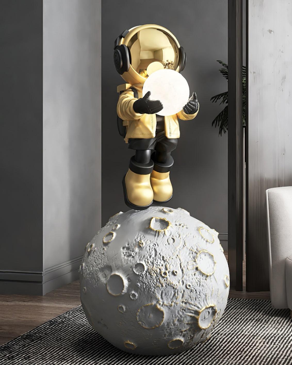 Diver Astronaut Built In Battery Floor Lamp