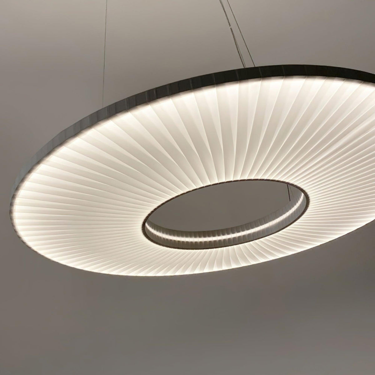 ferris-wheel-pendant-light