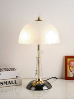 domed-glass-table-light