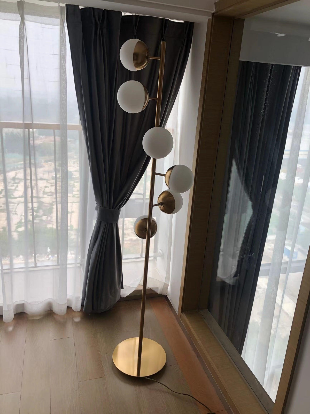 Doppler Led Tree Lamp